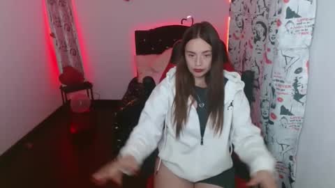 ASHLEY online show from 9, 3, 2025