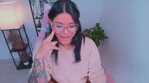Ashleyy18   online show from 1, 7, 2026