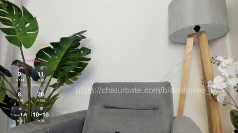 ashllovee online show from 19, 2, 2025