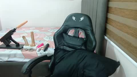 ashly online show from 8, 2, 2025