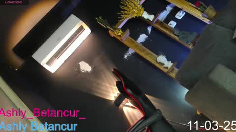 Snapshot of ashlybetancurxxx chatting on 12, 3, 2025 Ashly Betancur  online show from 12, 3, 2025