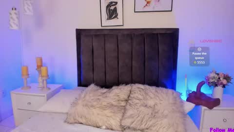 ashlye_white online show from 10, 3, 2026