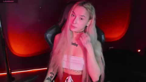 Mila online show from 28, 9, 2025