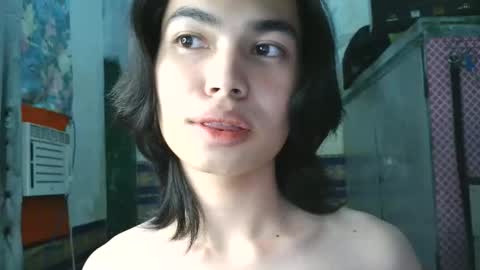 asian_babyboi online show from 16, 12, 2025