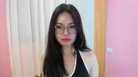 Snapshot of asian_cecilyxx chatting on 12, 4, 2026 Cecily online show from 12, 4, 2026