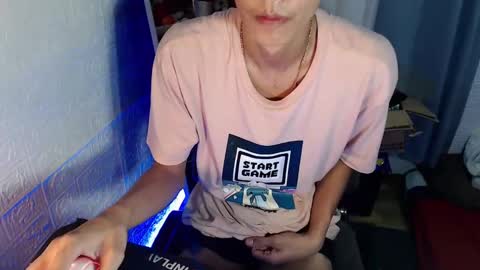 Snapshot of asian_dax chatting on 1, 1, 2025 Nacht online show from 1, 1, 2025