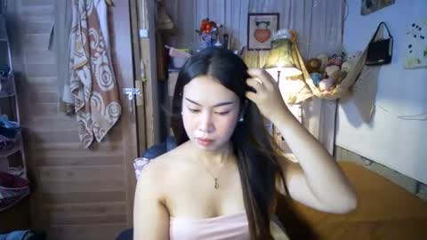 Snapshot of asian_llory chatting on 21, 7, 2026 asian_llory online show from 21, 7, 2026