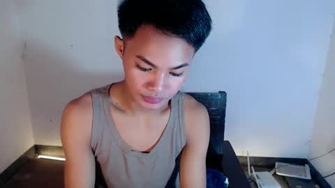 asian_lover05 online show from 17, 3, 2026