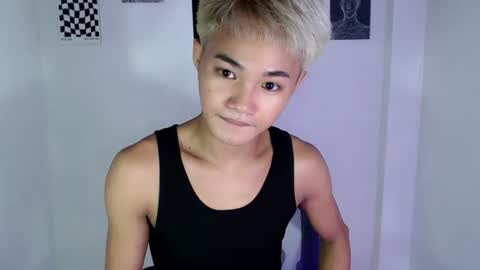 asian_lover05 online show from 20, 7, 2026