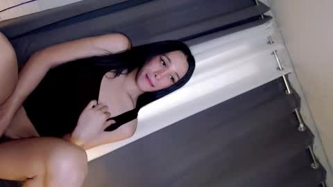 Snapshot of asianbabe_siarre chatting on 11, 10, 2025 asianbabe_siarre online show from 11, 10, 2025