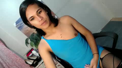 Snapshot of asianblk_barbiedoll chatting on 24, 1, 2025 asianblk_barbiedoll online show from 24, 1, 2025