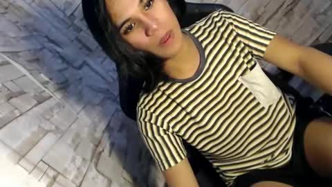 Snapshot of asianblk_barbiedoll chatting on 2, 3, 2025 asianblk_barbiedoll online show from 2, 3, 2025