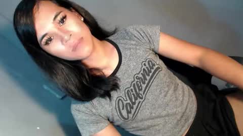 Snapshot of asianblk_barbiedoll chatting on 10, 9, 2025 asianblk_barbiedoll online show from 10, 9, 2025