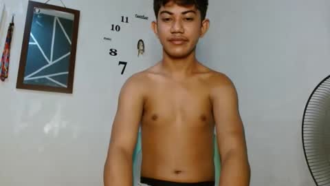 Snapshot of asiancockhero22 chatting on 19, 9, 2025 HERO online show from 19, 9, 2025