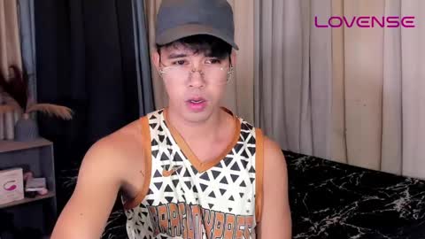 asiancum_peter online show from 1, 6, 2026