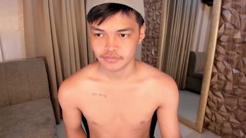 Snapshot of asianhugescott chatting on 5, 2, 2025 VICTORIA SCOTT online show from 5, 2, 2025