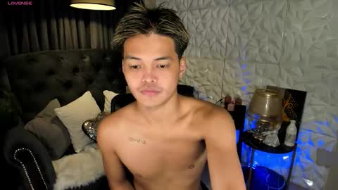 VICTORIA SCOTT online show from 14, 11, 2025