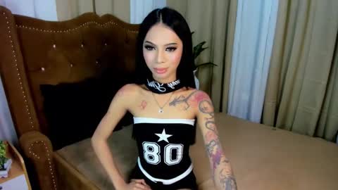 Snapshot of asianprettypetite chatting on 1, 2, 2026 CHESKA online show from 1, 2, 2026