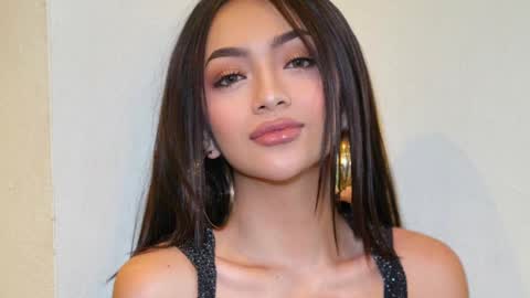Miss Nia online show from 15, 12, 2024