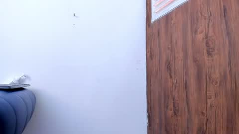 AsianSlut  online show from 15, 5, 2026