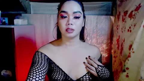 Sofhia online show from 17, 10, 2025