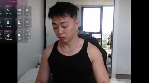 asiantwink online show from 10, 11, 2025