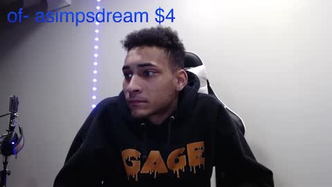 Snapshot of asimpsdream chatting on 24, 1, 2025 asimpsdream online show from 24, 1, 2025