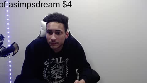 Snapshot of asimpsdream chatting on 14, 2, 2025 asimpsdream online show from 14, 2, 2025