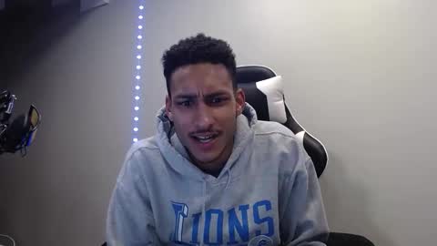 Snapshot of asimpsdream chatting on 9, 3, 2025 asimpsdream online show from 9, 3, 2025