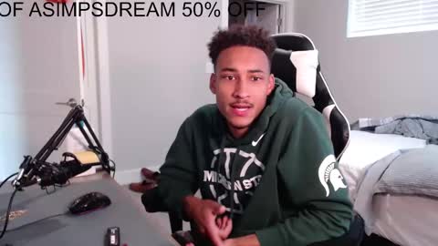 Snapshot of asimpsdream chatting on 22, 9, 2025 asimpsdream online show from 22, 9, 2025