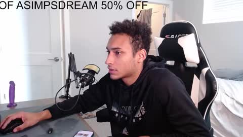 Snapshot of asimpsdream chatting on 9, 11, 2025 asimpsdream online show from 9, 11, 2025