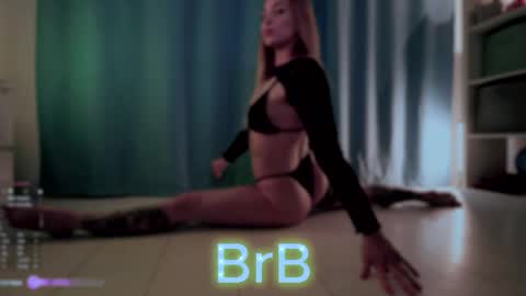 Snapshot of ask_alexa chatting on 2, 4, 2026 Ask Alexa online show from 2, 4, 2026