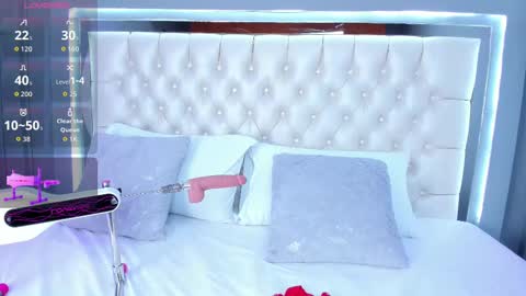 A S L Y   S A N D E R online show from 11, 10, 2025