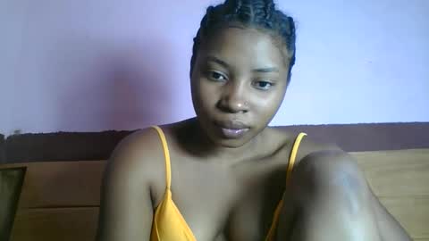 asmiraa online show from 12, 3, 2026