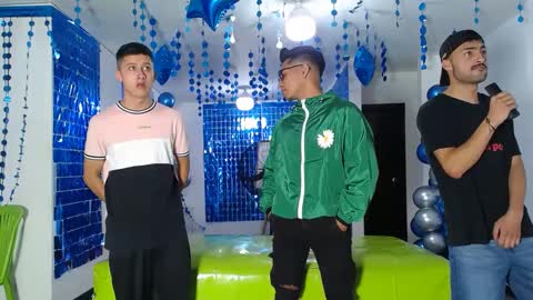 Snapshot of asmodeus7100 chatting on 14, 2, 2025 THOMAS AND DAMIAND online show from 14, 2, 2025