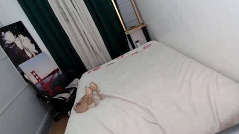 Snapshot of asmodeus_daughter chatting on 21, 12, 2024 Margaux Miller online show from 21, 12, 2024