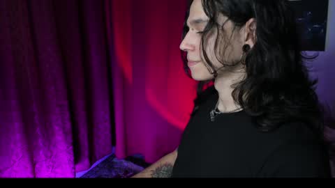 Snapshot of asmodeuszz chatting on 23, 12, 2024 asmodeuszz online show from 23, 12, 2024