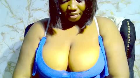 Snapshot of ass_playbuttom chatting on 6, 11, 2025 assplaybuttom online show from 6, 11, 2025