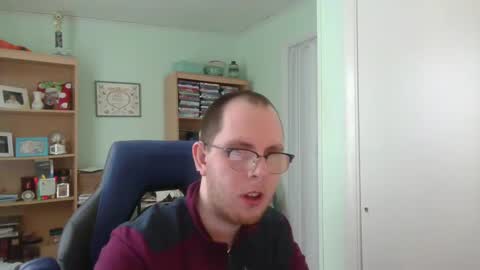 Andrew or Smiley Read the message in bold above the bio design for info on the situation. online show from 13, 2, 2025