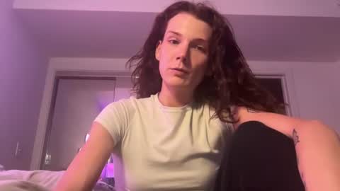 AstoriaLove online show from 9, 6, 2026