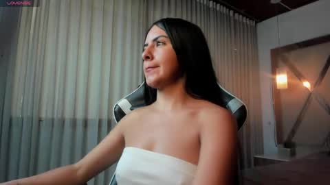 Snapshot of astra_glow chatting on 7, 4, 2026 Astra Glows Cam online show from 7, 4, 2026