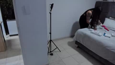 astrid_velle online show from 5, 1, 2026