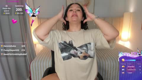 Snapshot of atena_cuteee chatting on 11, 1, 2025 sofia online show from 11, 1, 2025