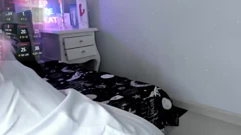 Athena online show from 10, 10, 2025