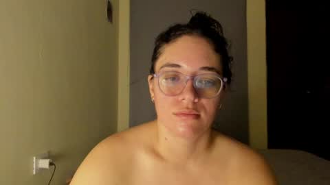 Snapshot of atenas__05 chatting on 3, 7, 2026 atenas online show from 3, 7, 2026