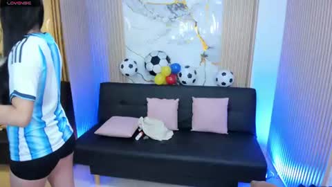Snapshot of athenaa_tay chatting on 8, 7, 2026 Atenea online show from 8, 7, 2026