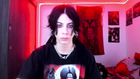 athenauwu online show from 5, 3, 2025