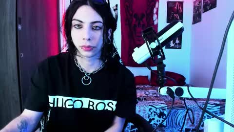 athenauwu online show from 2, 10, 2025