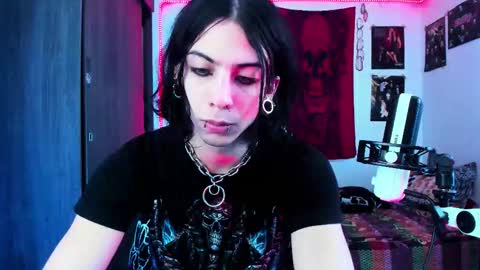 athenauwu online show from 5, 12, 2025