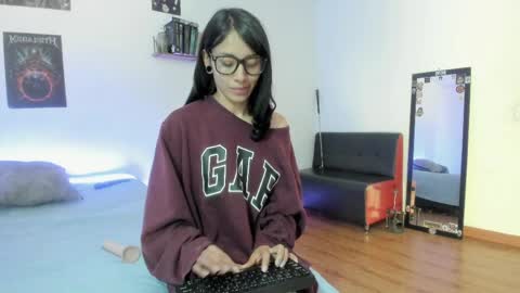 Carolina online show from 9, 4, 2026